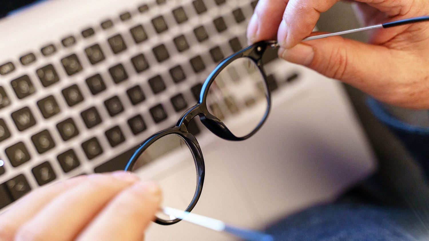 SCREEN GLASSES